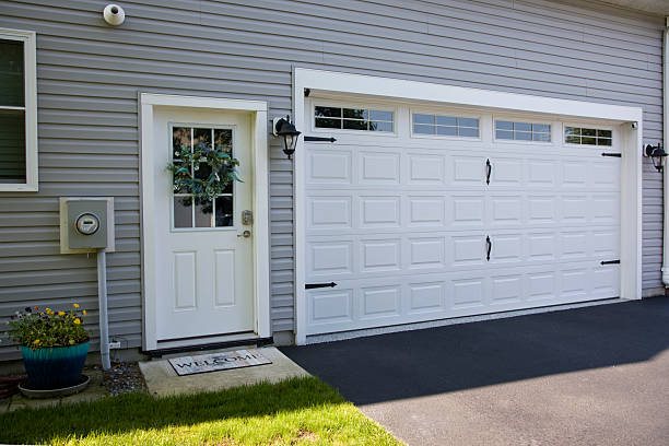 24/7 Emergency Garage Door Panel Replacement experts in Atkins, IA